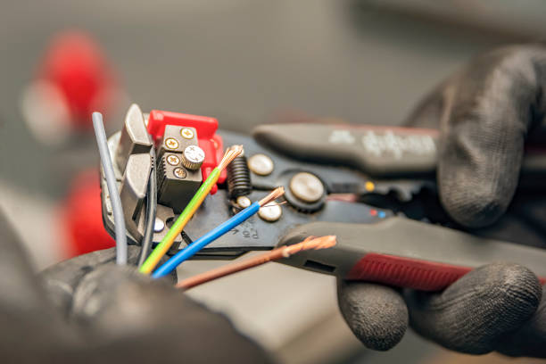Best Electrical Installation Contractor  in Vassar, MI